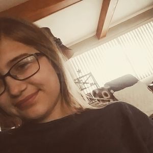 Meet your Posher, Gretchen